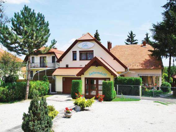 Erika Apartmanházak Hévíz Esterno foto