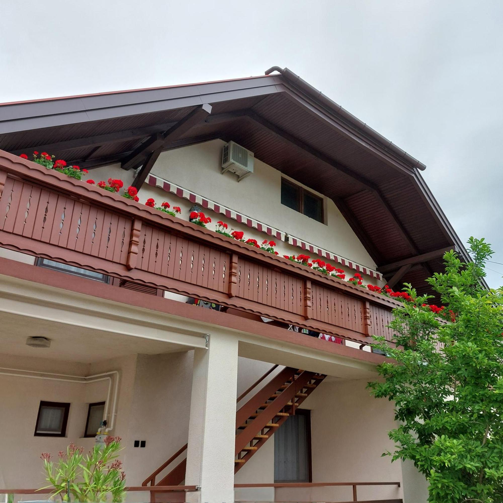 Erika Apartmanházak Hévíz Esterno foto