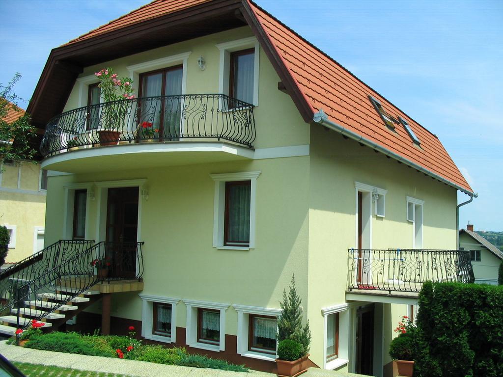 Erika Apartmanházak Hévíz Esterno foto